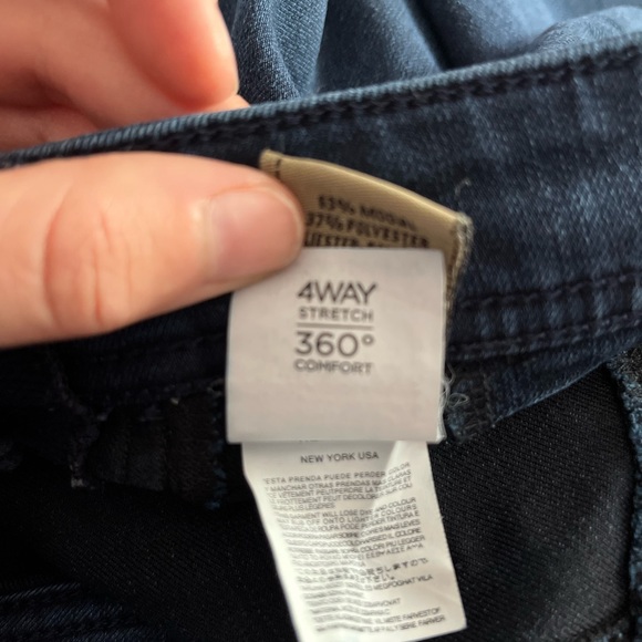 Maternity Amanda Skinny Jean DL1961, size 28 - Picture 7 of 13